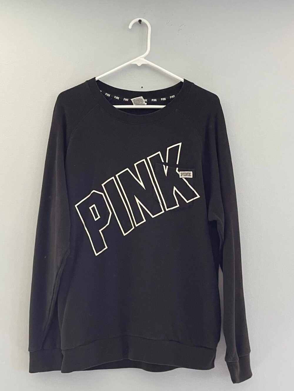 PINK Victoria's Secret Black Crewneck Sweatshirt - GUC